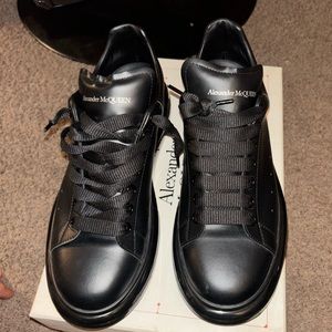 Alexander Mcqueens Worn Once Just want gone size 43